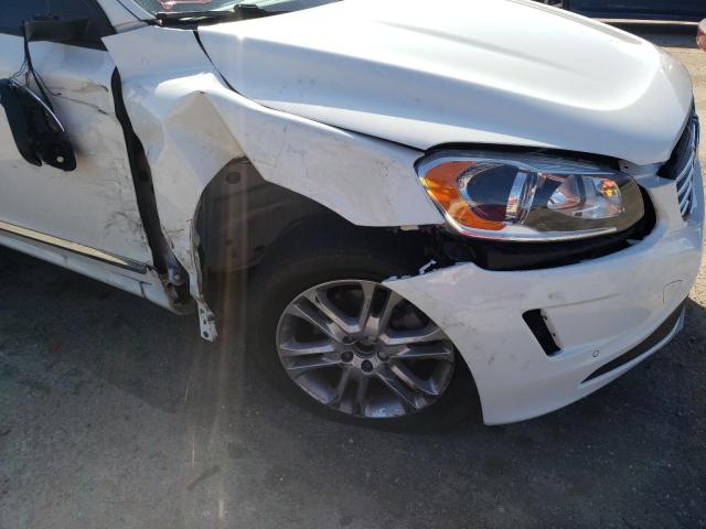 2016 VOLVO XC60 T5 YV440MDJ0G2866790