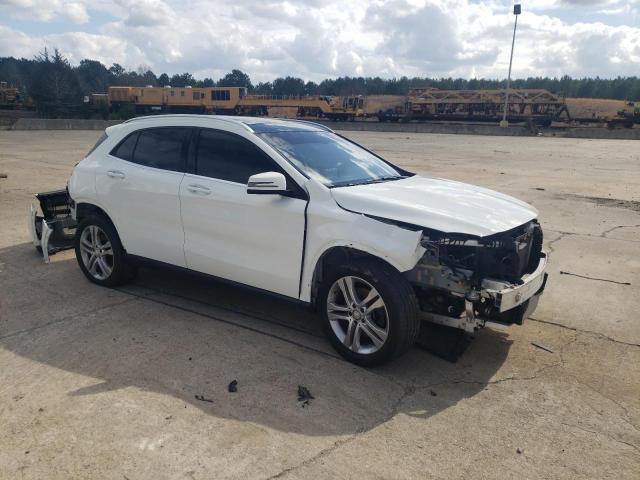 2017 MERCEDES-BENZ GLA250 WDCTG4GB6HJ308765