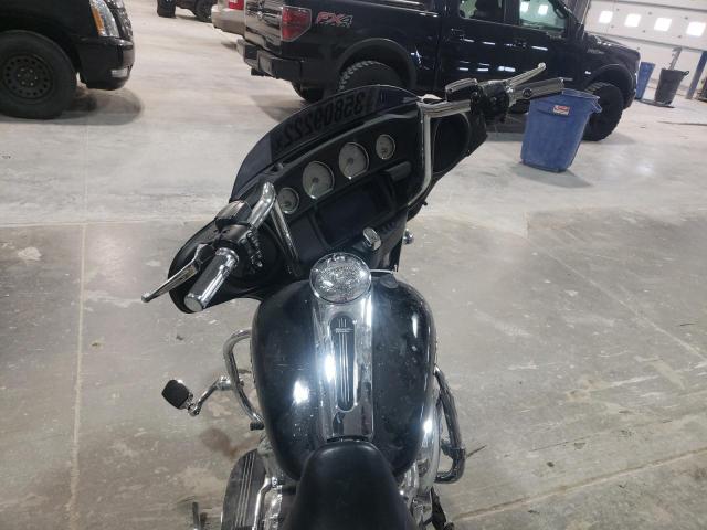 2019 HARLEY-DAVIDSON FLHX 1HD1KBC15KB671491