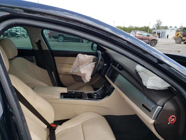 2017 JAGUAR XF SAJBR4BV8HCY47990