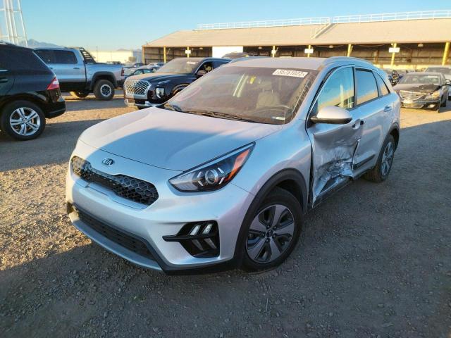 KNDCB3LC9L5368764 KIA NIRO LX