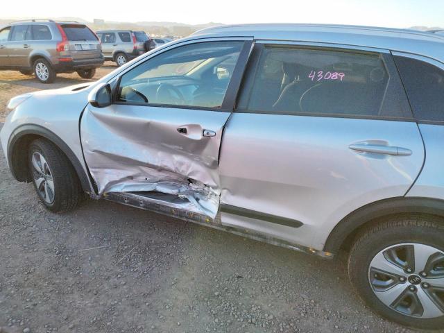 KNDCB3LC9L5368764 KIA NIRO LX