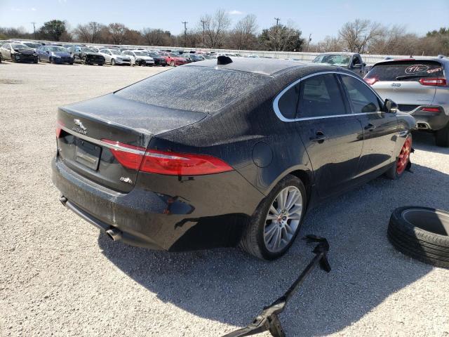 2018 JAGUAR XF PRESTIG SAJBE4FX7JCY59299