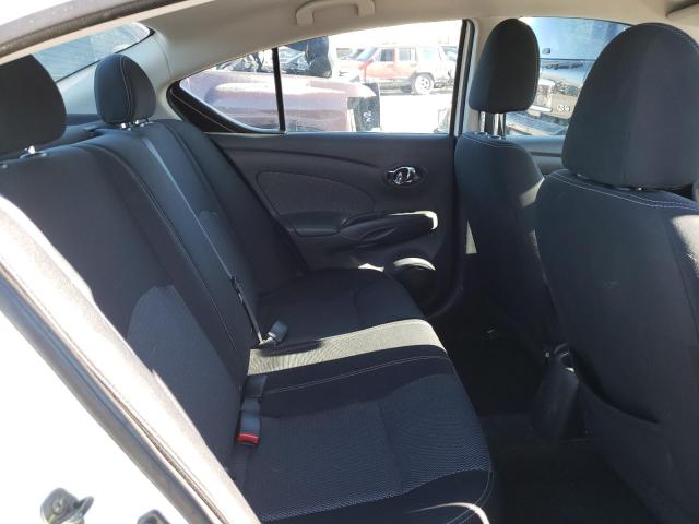 2015 NISSAN VERSA S 3N1CN7AP2FL889837