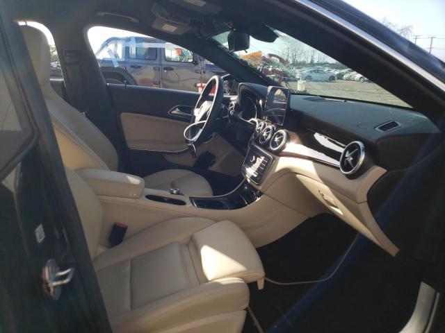 2018 MERCEDES-BENZ CLA250 WDDSJ4EB3JN559463
