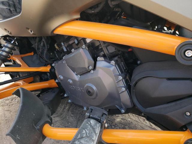 2020 CAN-AM SPYDER ROA - 2BXRDDD2XLV000135