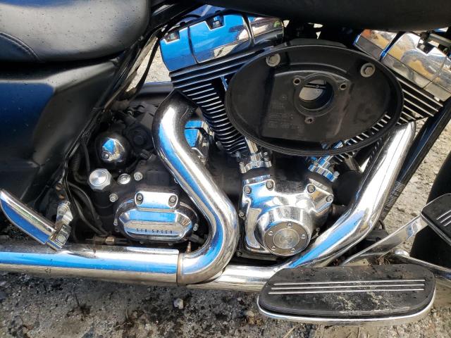 2011 HARLEY-DAVIDSON FLHX 1HD1KB414BB673215
