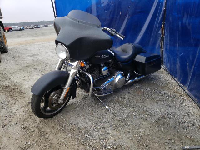 2011 HARLEY-DAVIDSON FLHX 1HD1KB414BB673215