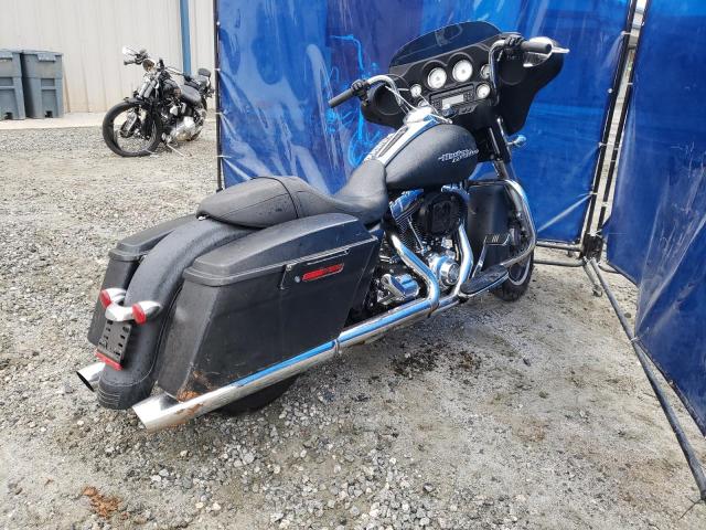 2011 HARLEY-DAVIDSON FLHX 1HD1KB414BB673215