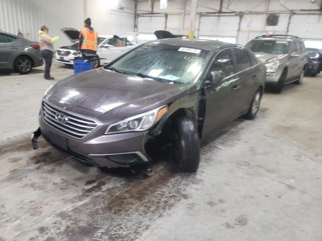 2016 HYUNDAI SONATA SE 5NPE24AF3GH402537