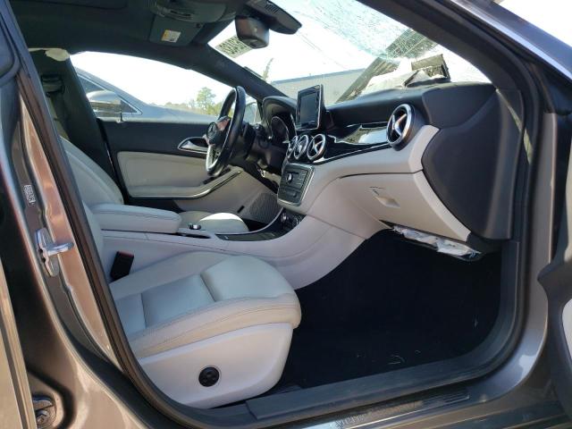 2015 MERCEDES-BENZ CLA250 WDDSJ4EBXFN162274