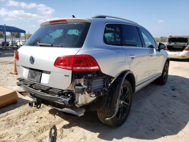 2017 VOLKSWAGEN TOUAREG WO WVGRF7BP6HD000917