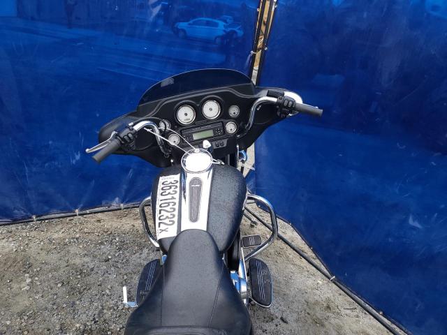 2011 HARLEY-DAVIDSON FLHX 1HD1KB414BB673215