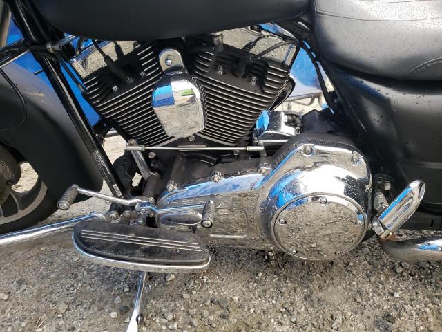 2011 HARLEY-DAVIDSON FLHX 1HD1KB414BB673215