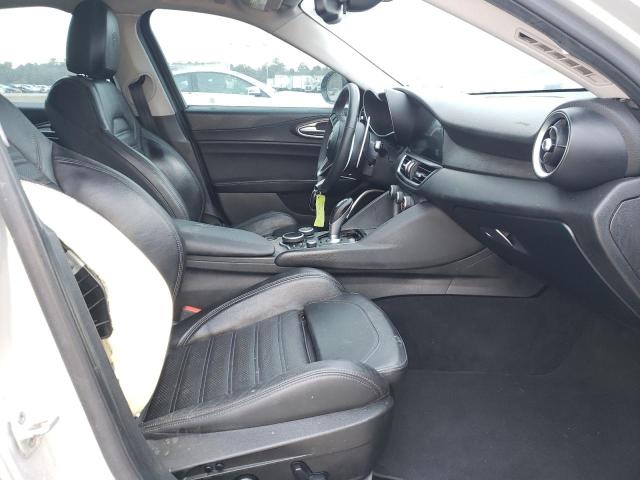 ZARFAECN0H7539397 Alfa Romeo Giulia Ti 2017. Фото: 4