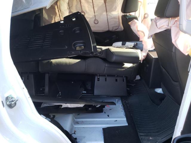 2018 CHEVROLET TAHOE LT 1GNSKBKC3JR238516