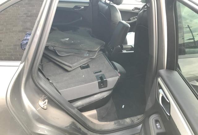 2018 PORSCHE MACAN WP1AA2A51JLB20413