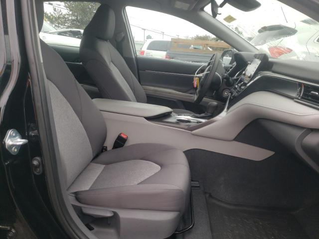 2021 TOYOTA CAMRY LE 4T1C11BK6MU032363