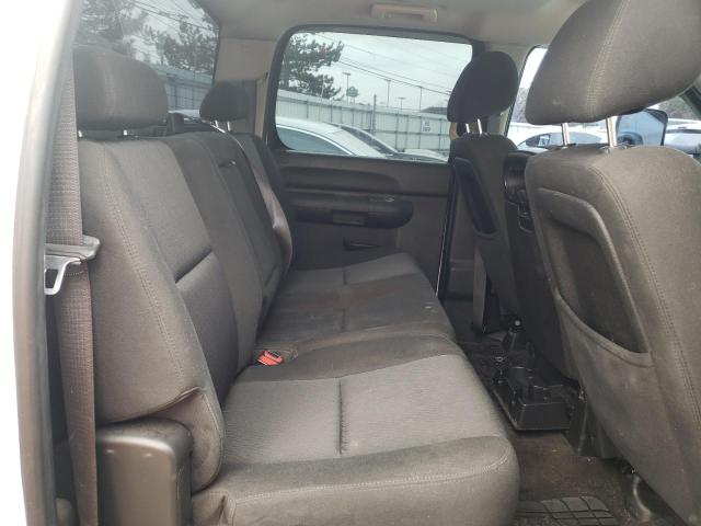 2011 CHEVROLET SILVERADO - 3GCPKSE36BG318548