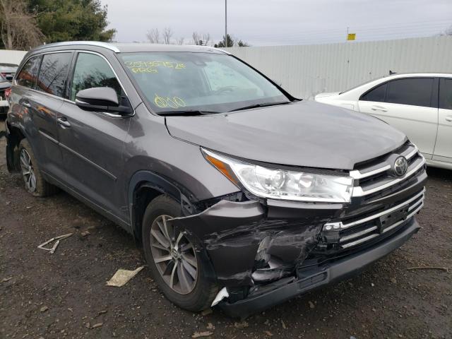 Salvage cars for sale from Copart New Britain, CT: 2018 Toyota Highlander