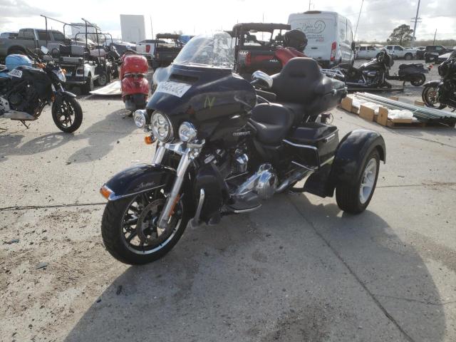 2019 HARLEY-DAVIDSON FLHTK 1HD1KEF13KB638163