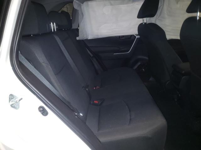 2019 TOYOTA RAV4 LE - JTMF1RFV8KJ013493