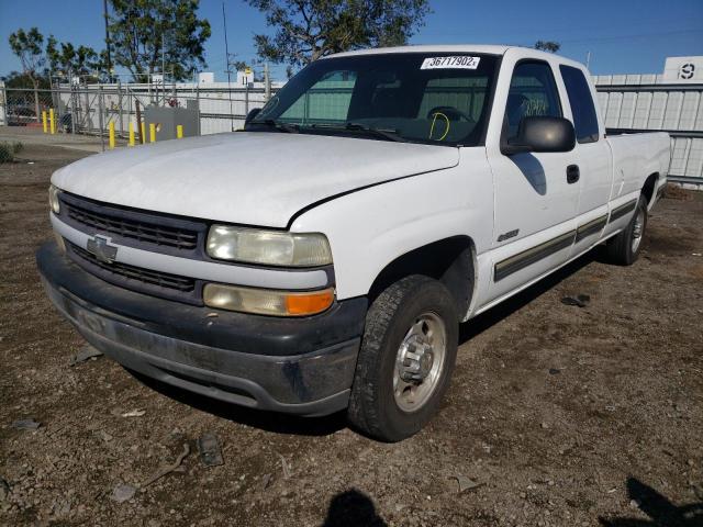 1GCGC29U7YE315576 Chevrolet Silverado 2000. Фото: 1