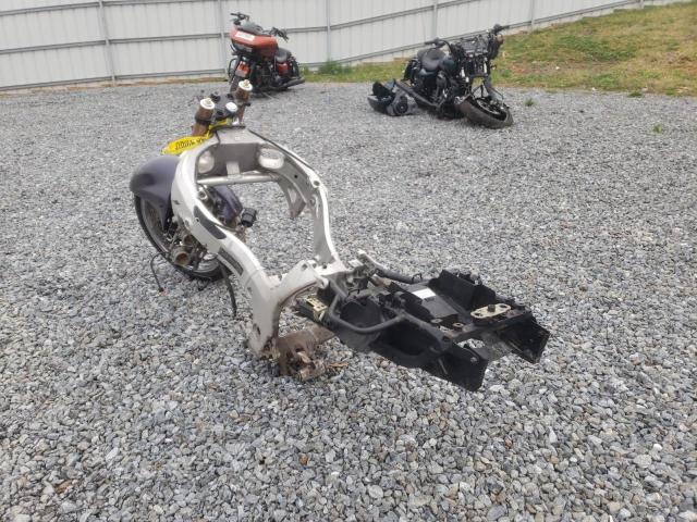 2005 SUZUKI GSX1300 RK JS1GW71A352105599