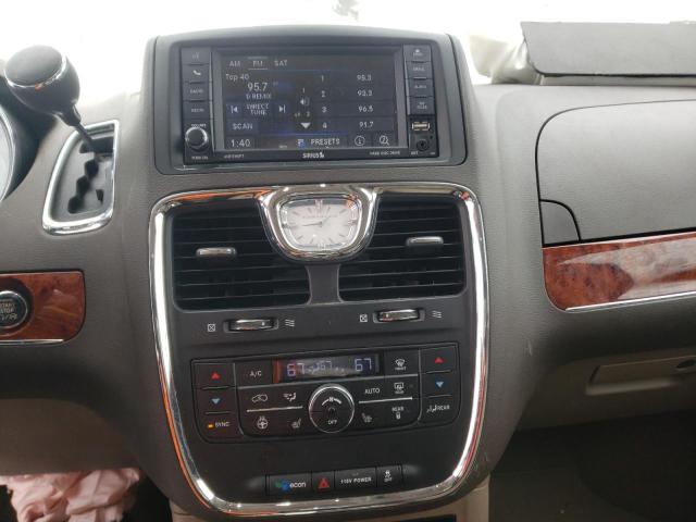 2015 CHRYSLER TOWN & COU 2C4RC1BG4FR728823