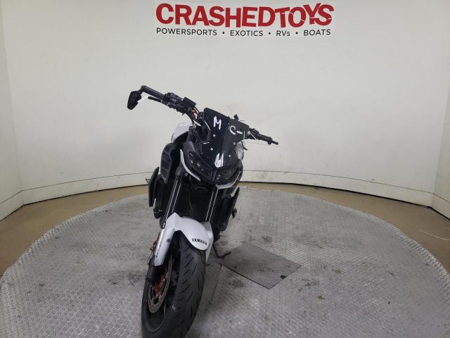 2019 YAMAHA MT09 JYARN53E2KA005027