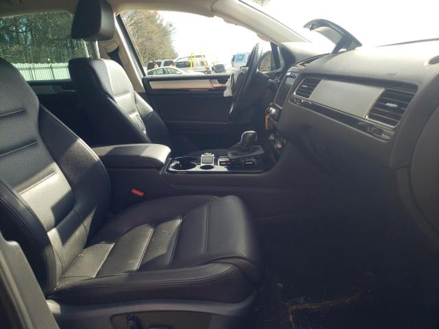 2016 VOLKSWAGEN TOUAREG SP WVGEF9BP0GD001005