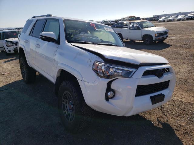 2018 TOYOTA 4RUNNER SR JTEBU5JR1J5557362