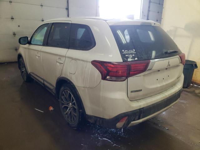 JA4AZ2A31HZ023741 Mitsubishi Outlander 2017. Фото: 2