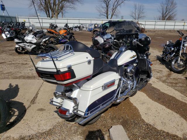 2010 HARLEY-DAVIDSON FLHTK 1HD1KEM11AB650135