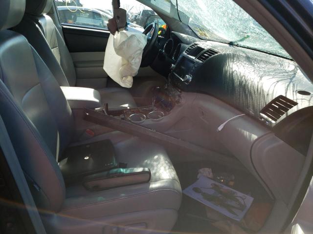 5TDDK3EH9BS070933 Toyota Highlander 2011. Фото: 4