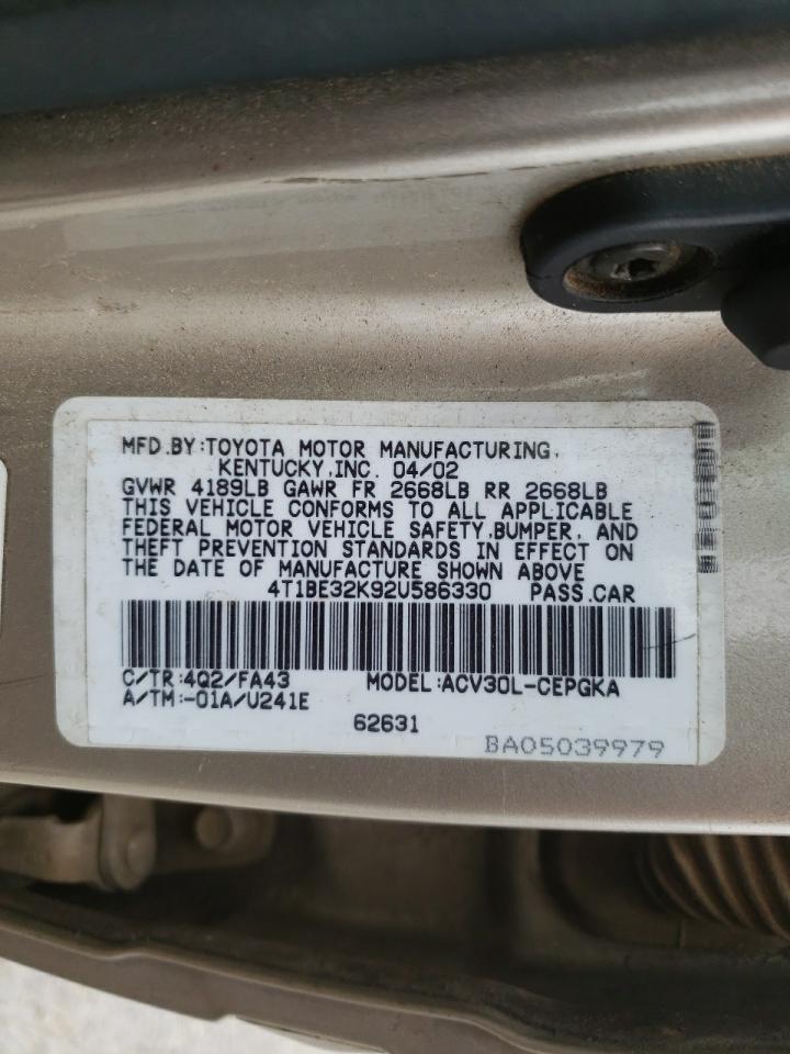 2002 TOYOTA CAMRY LE - 4T1BE32K92U586330