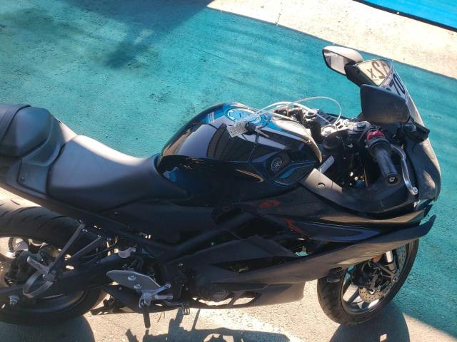 2020 YAMAHA YZFR3 A MH3RH18Y0LK003068