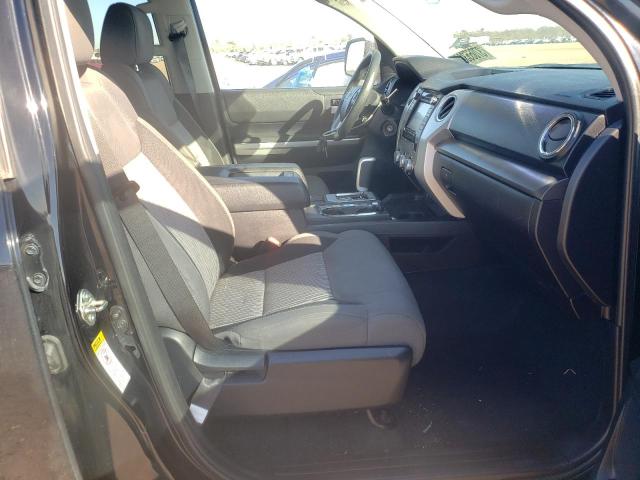 5TFEW5F11GX199661 Toyota Tundra Cre 2016. Фото: 4