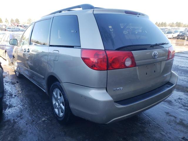 5TDKK4CC9AS295646 Toyota Sienna Ce 2010. Фото: 2