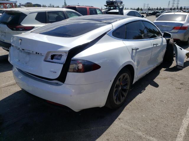 5YJSA1E29JF271647 Tesla Model S 2018. Фото: 3