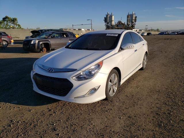 2015 HYUNDAI SONATA HYB KMHEC4A40FA131580