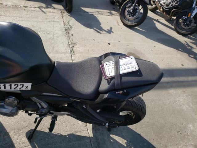 JKAEREG16HDA01307 Kawasaki Er650 G 2017. Фото: 5