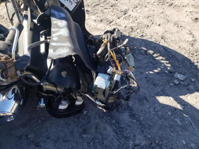 1HD1KGM11BB603815 Harley-Davidson Fltru 2011. Фото: 8