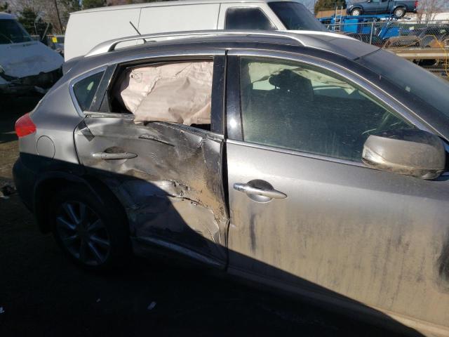 2017 INFINITI UK JN1BJ0RR2HM405761
