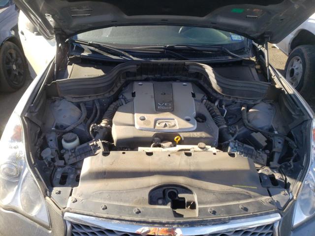 2017 INFINITI UK JN1BJ0RR2HM405761