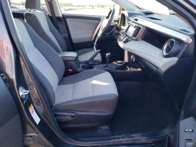 2015 TOYOTA RAV4 LE JTMZFREV1FD053645