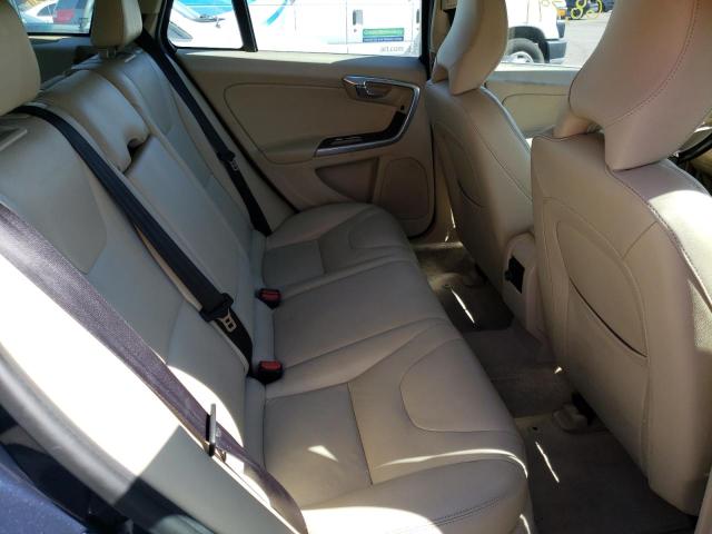 2015 VOLVO V60 PREMIE YV140MEK3F1260344