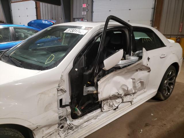 2018 CHRYSLER 300 2C3CCABG7JH243990