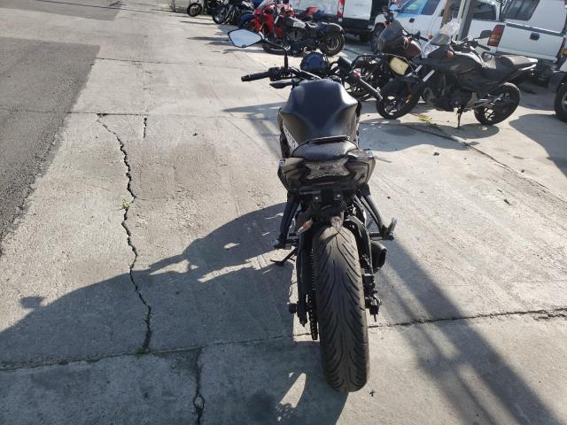 JKAEREG16HDA01307 Kawasaki Er650 G 2017. Фото: 3