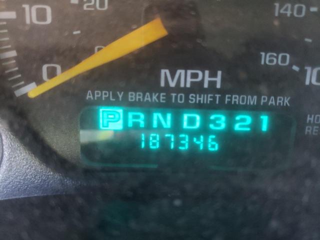 2GCEC19V811184563 Chevrolet Silverado 2001. Фото: 7